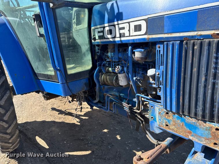 image for item NN9751 1992 Ford 5640 tractor