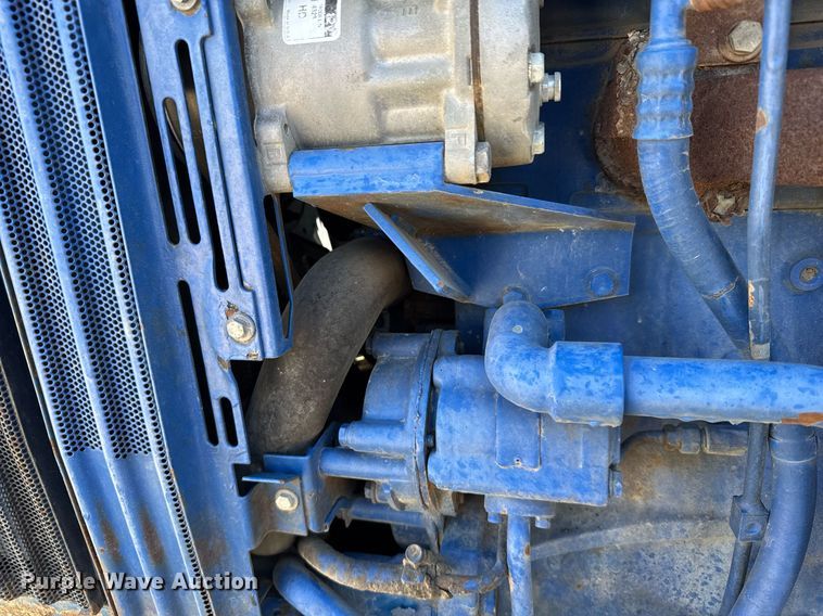 image for item NN9751 1992 Ford 5640 tractor