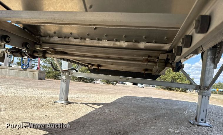image for item NN9759 2025 Stoughton AHV-401T-AR-S grain trailer