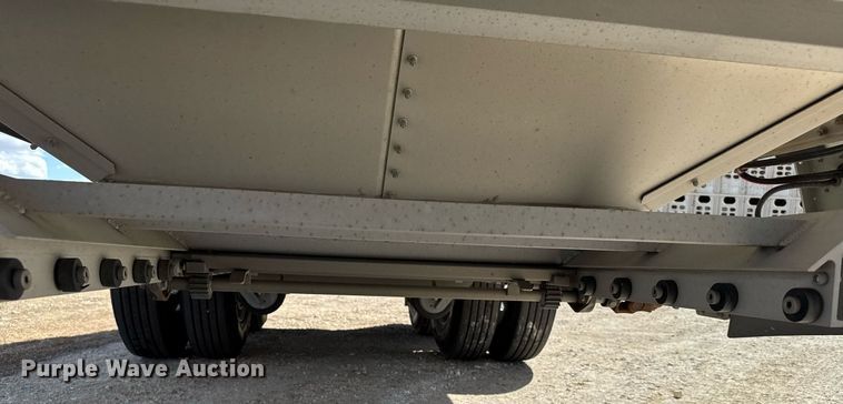 image for item NN9759 2025 Stoughton AHV-401T-AR-S grain trailer