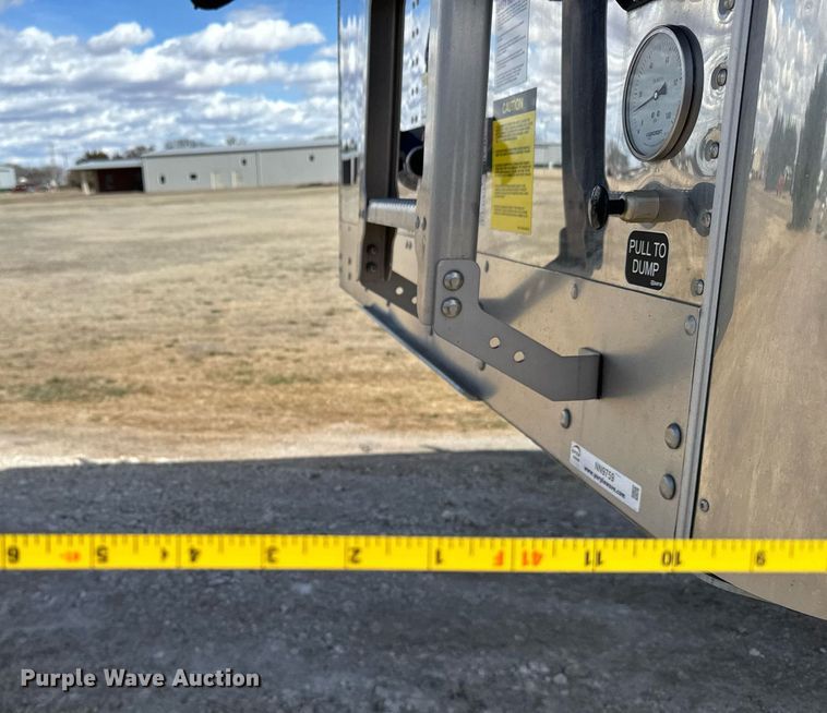 image for item NN9759 2025 Stoughton AHV-401T-AR-S grain trailer