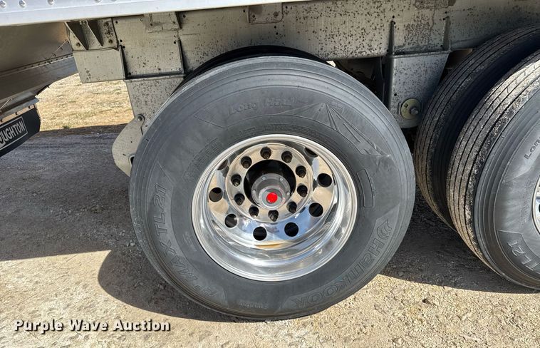 image for item NN9759 2025 Stoughton AHV-401T-AR-S grain trailer