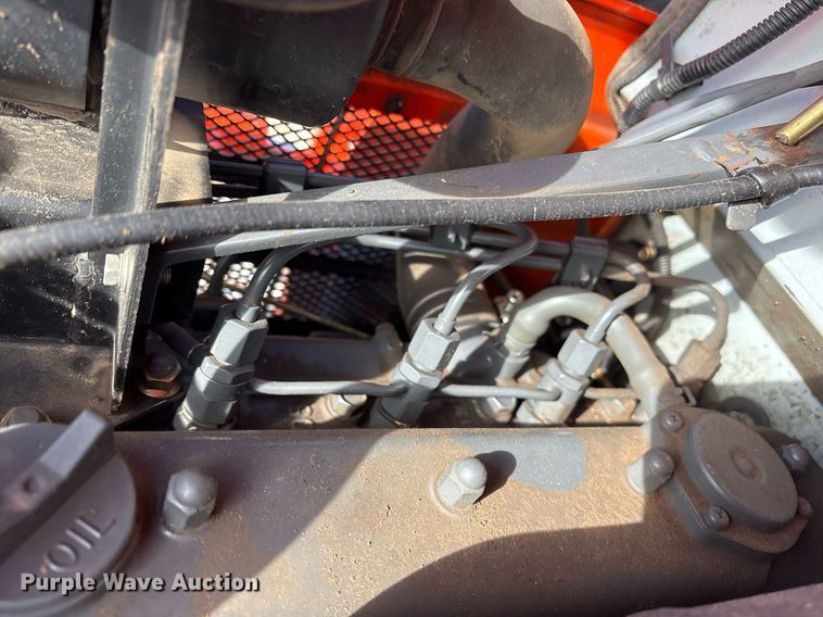 image for item OB9544 2007 Kubota B3200 HST MFWD tractor