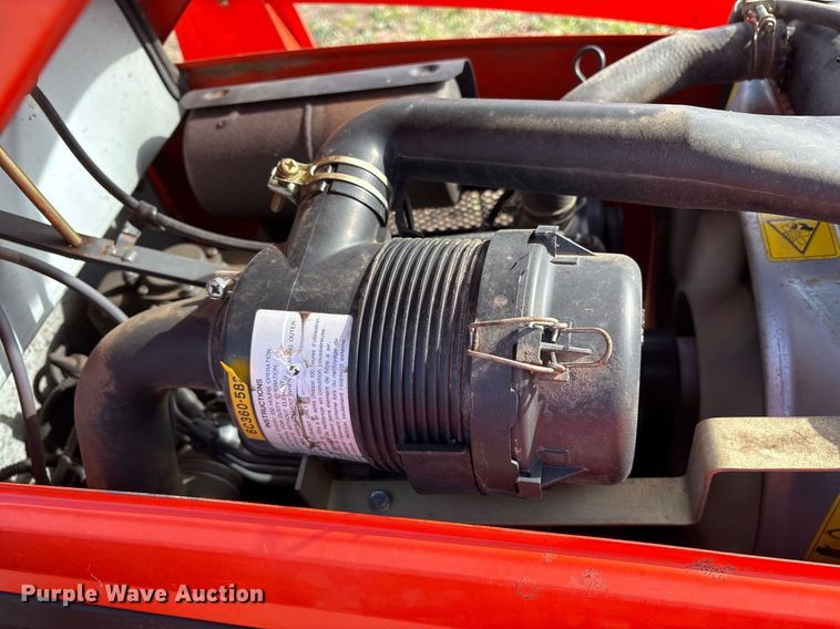 image for item OB9544 2007 Kubota B3200 HST MFWD tractor