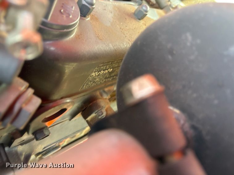 image for item OB9544 2007 Kubota B3200 HST MFWD tractor