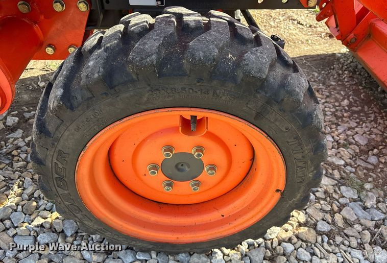 image for item OB9544 2007 Kubota B3200 HST MFWD tractor