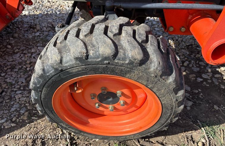 image for item OB9544 2007 Kubota B3200 HST MFWD tractor