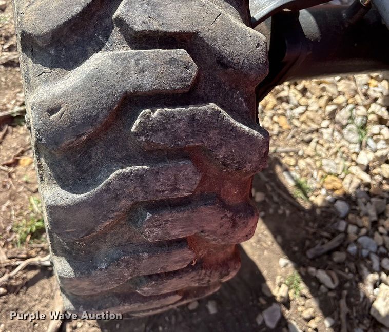 image for item OB9544 2007 Kubota B3200 HST MFWD tractor