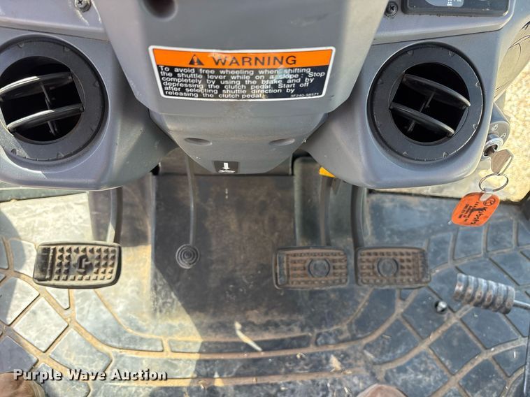 image for item OB9547 2015 Kubota M5-111D MFWD tractor