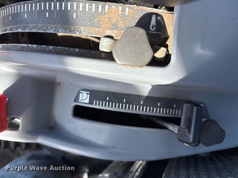 image for item OB9547 2015 Kubota M5-111D MFWD tractor