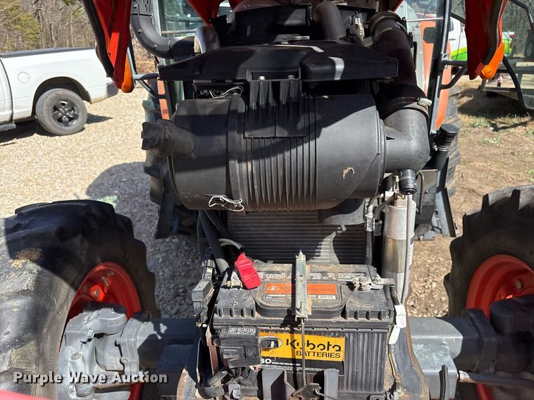 image for item OB9547 2015 Kubota M5-111D MFWD tractor