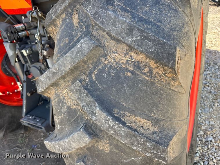 image for item OB9547 2015 Kubota M5-111D MFWD tractor