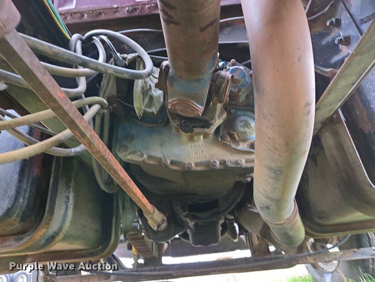 image for item OG9022 1973 Ford 9000 grain truck