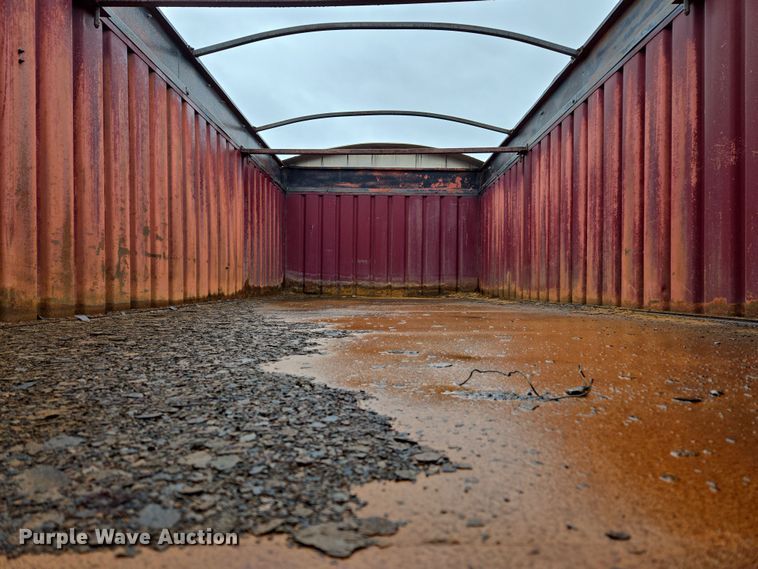 image for item OG9022 1973 Ford 9000 grain truck