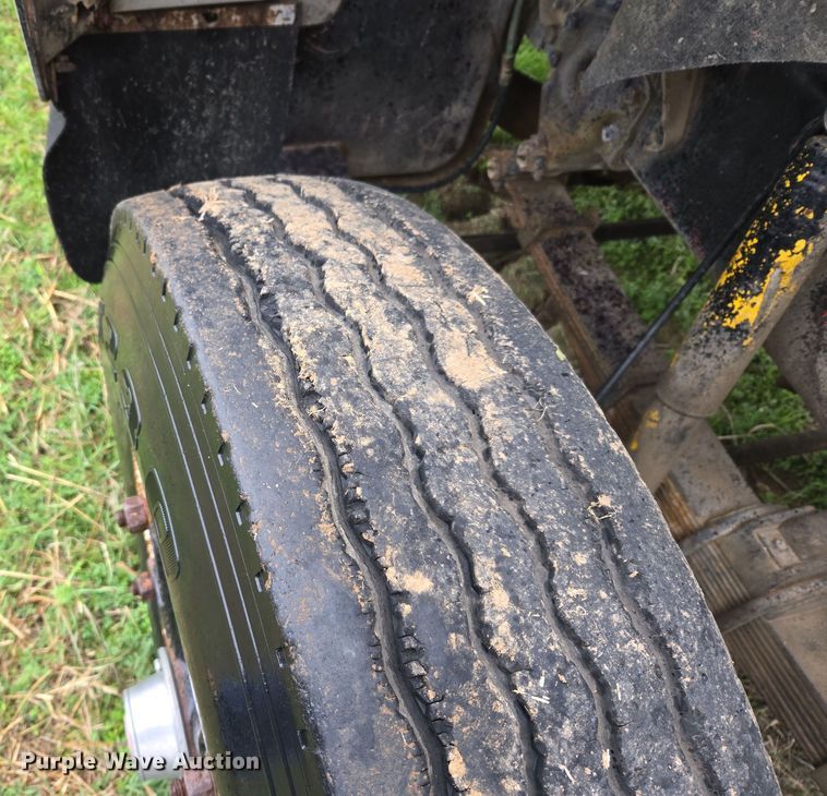 image for item OG9022 1973 Ford 9000 grain truck