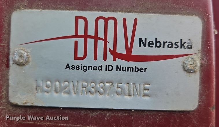 image for item OG9022 1973 Ford 9000 grain truck