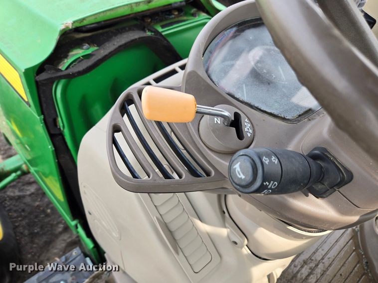 image for item YA0459 2012 John Deere 6190R MFWD tractor