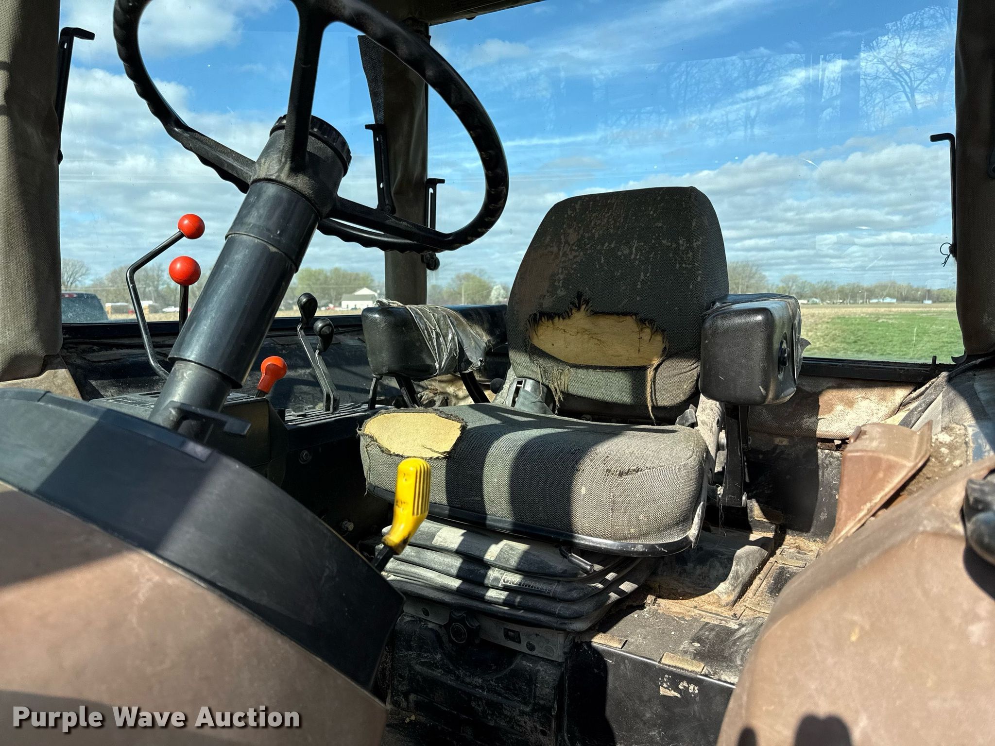 1989 John Deere 2755 tractor in Lawrence, KS | Item ED4155