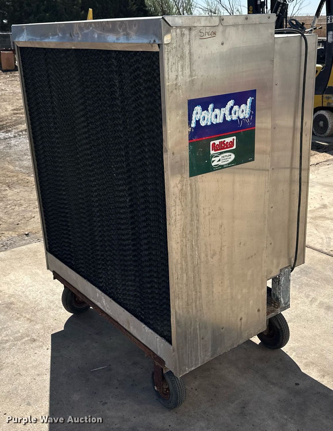 ♪PolarMama♪ Polar Cool Mama Bear evaporative cooler in Sublette, KS | Item