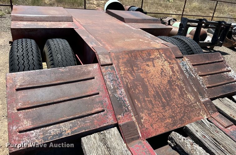 image for item DK6734 1996 Witzco Challenger RG-35 lowboy equipment trailer