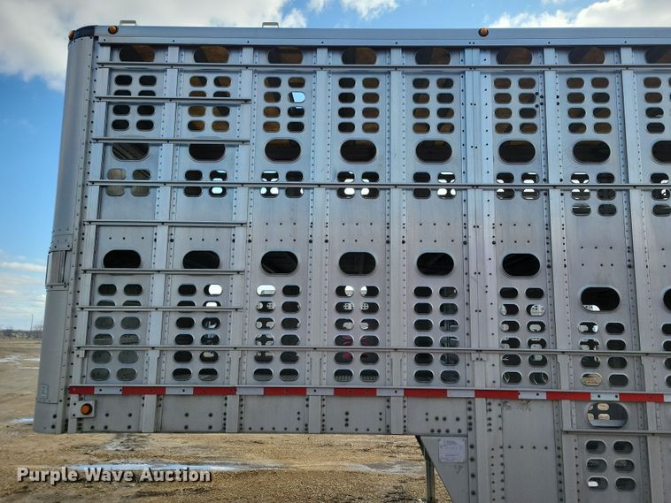 image for item DN3714 2007 Wilson PSDCL-402P livestock trailer