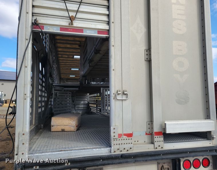 image for item DN3714 2007 Wilson PSDCL-402P livestock trailer