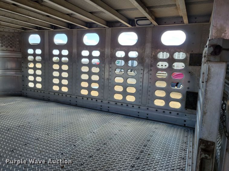 image for item DN3714 2007 Wilson PSDCL-402P livestock trailer