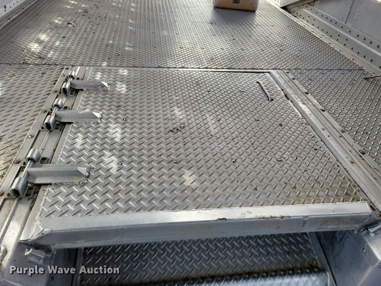 image for item DN3714 2007 Wilson PSDCL-402P livestock trailer