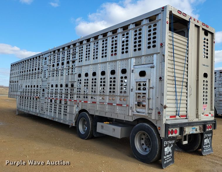 image for item DN3715 2010 Wilson PSDCL-402P livestock trailer
