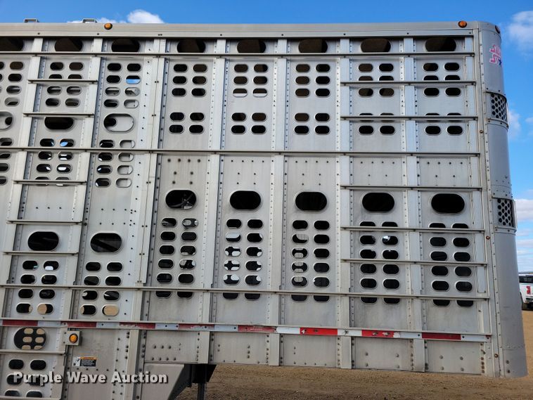 image for item DN3715 2010 Wilson PSDCL-402P livestock trailer