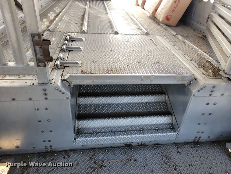 image for item DN3715 2010 Wilson PSDCL-402P livestock trailer