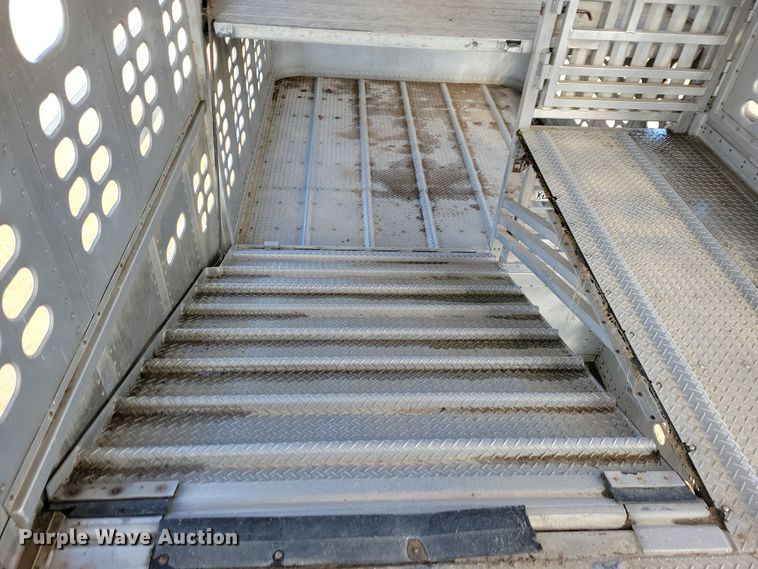 image for item DN3715 2010 Wilson PSDCL-402P livestock trailer