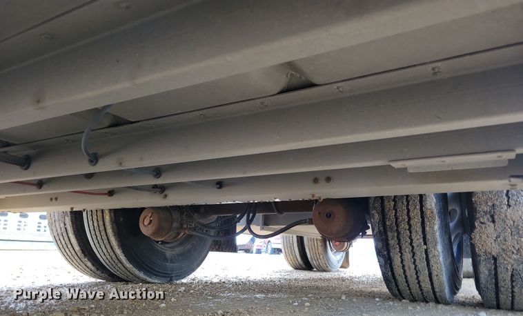 image for item DN3715 2010 Wilson PSDCL-402P livestock trailer