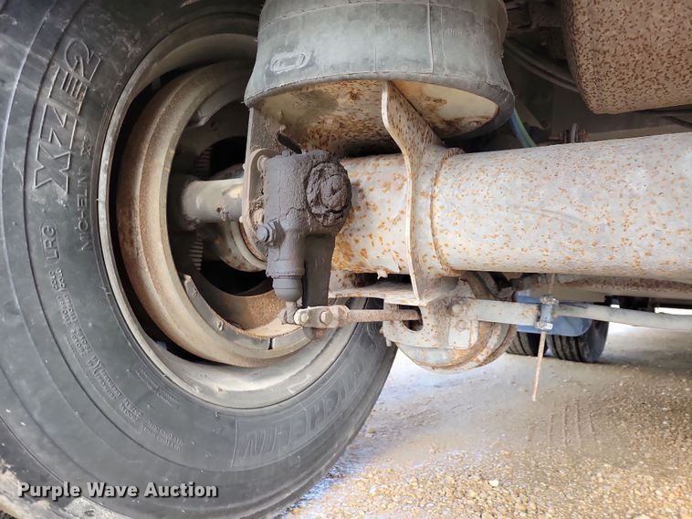 image for item DN3715 2010 Wilson PSDCL-402P livestock trailer