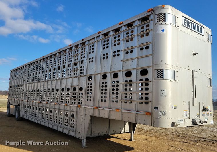 image for item DN3717 2007 Wilson PSDCL-402HP livestock trailer