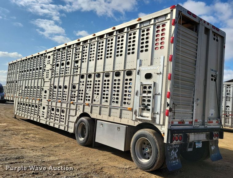 image for item DN3717 2007 Wilson PSDCL-402HP livestock trailer