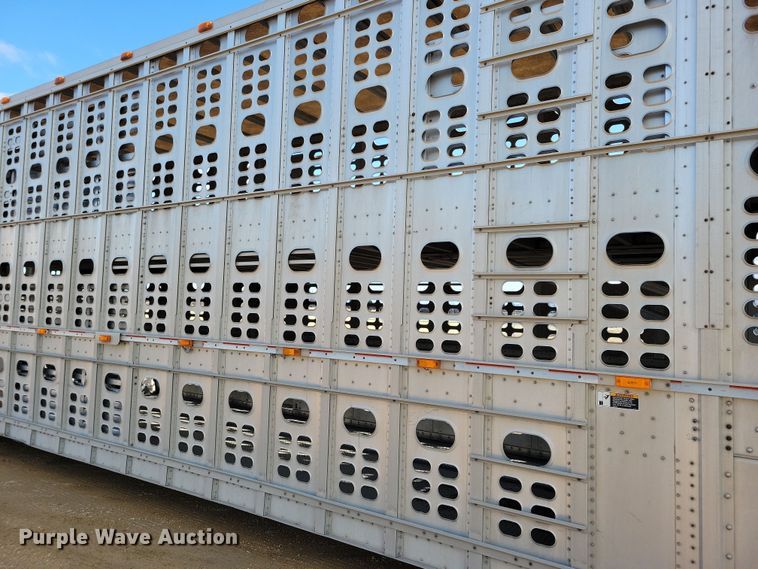 image for item DN3717 2007 Wilson PSDCL-402HP livestock trailer