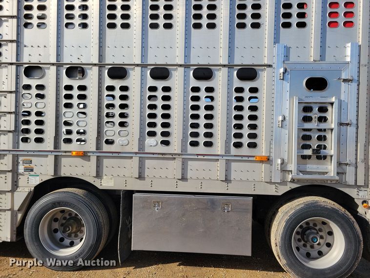 image for item DN3717 2007 Wilson PSDCL-402HP livestock trailer