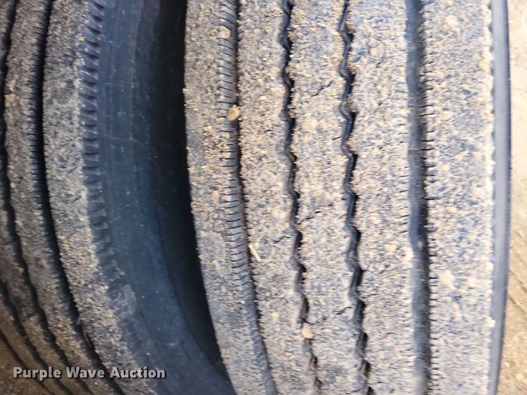 image for item DN3717 2007 Wilson PSDCL-402HP livestock trailer