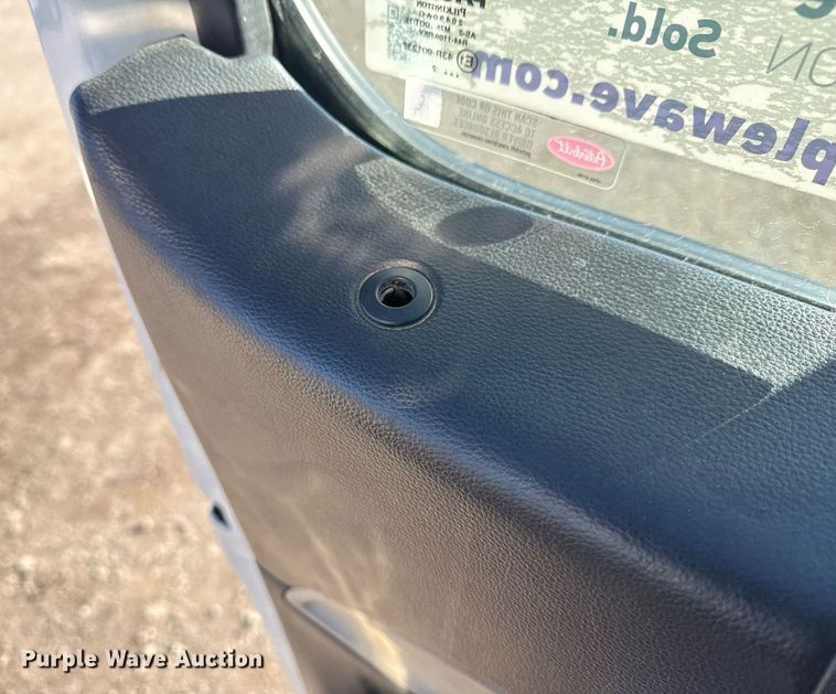 image for item DS3628 2023 Peterbilt 567 semi truck