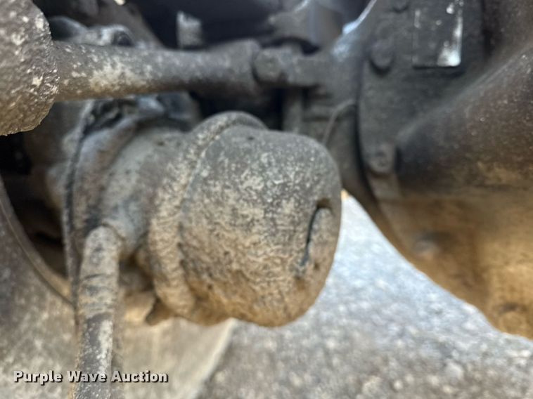 image for item DS3628 2023 Peterbilt 567 semi truck