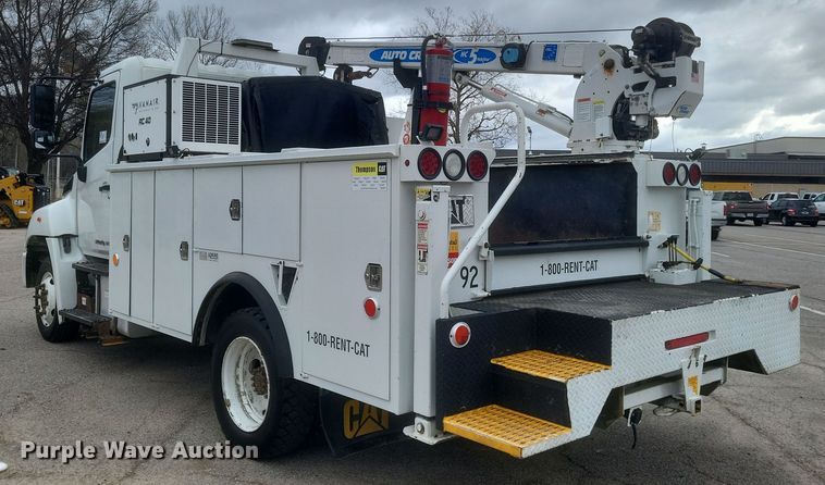 image for item DS5338 2018 Hino 268 utility / service truck