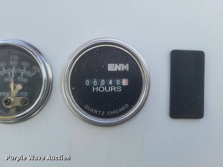 image for item DS5338 2018 Hino 268 utility / service truck