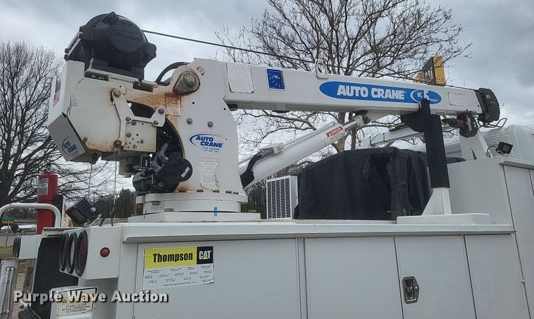 image for item DS5338 2018 Hino 268 utility / service truck