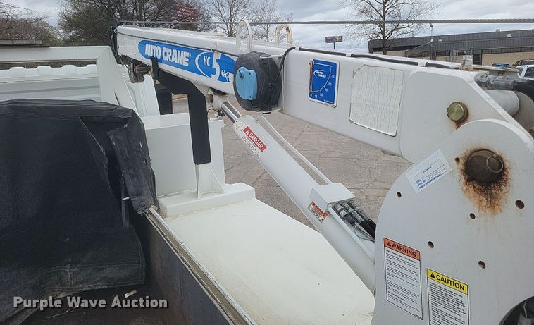 image for item DS5338 2018 Hino 268 utility / service truck