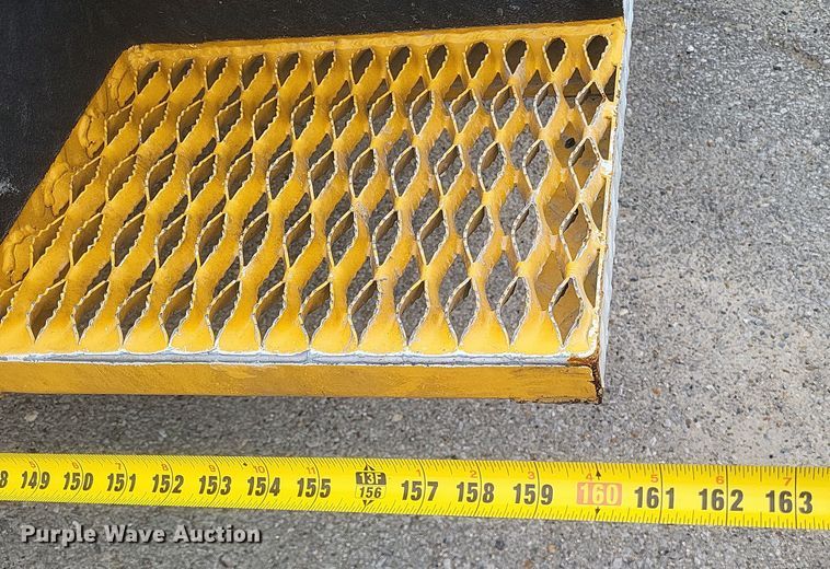 image for item DS5338 2018 Hino 268 utility / service truck