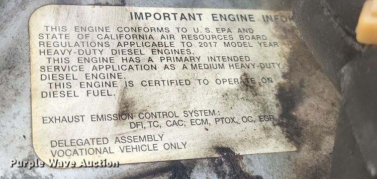 image for item DS5338 2018 Hino 268 utility / service truck