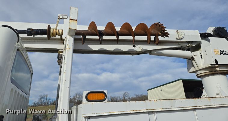 image for item DS5344 2008 Freightliner Business Class M2 digger derrick truck