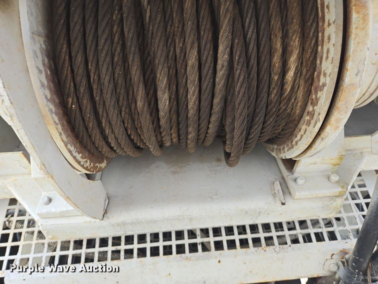 image for item DS5344 2008 Freightliner Business Class M2 digger derrick truck