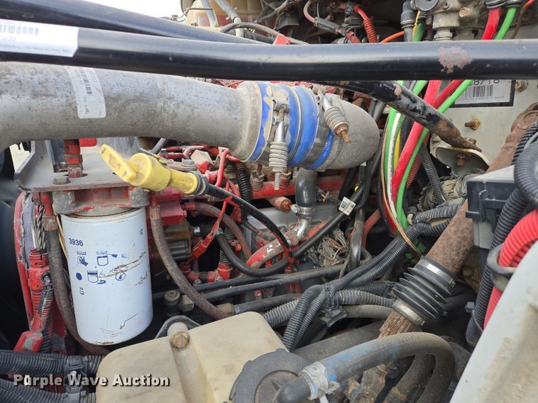 image for item DS5344 2008 Freightliner Business Class M2 digger derrick truck